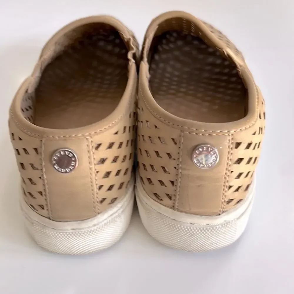 Steve Madden Zeena Cutout Slip On Tan Sneakers Women’s Size 7